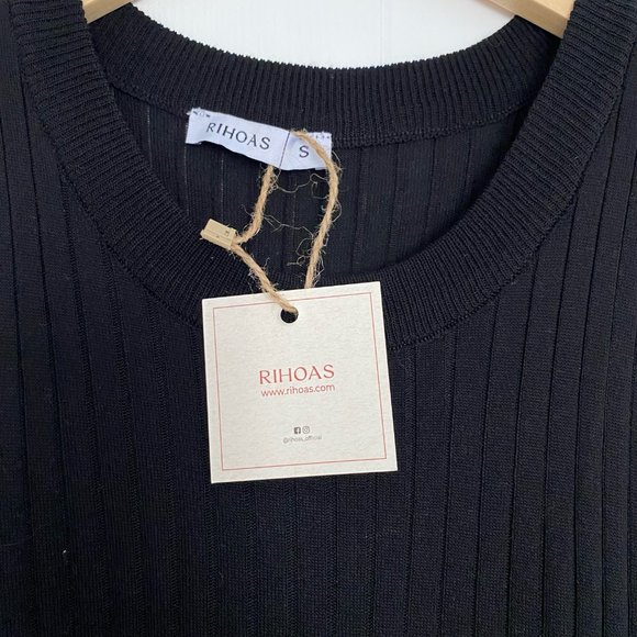 Rihoas Knit Midi Dress - Picture 7 of 8